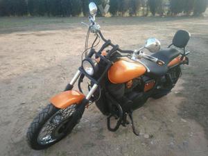 HONDA VT 750 DC Black Widow (