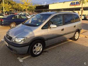 Opel Zafira v Elegance 5p. -01