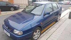 SEAT Córdoba 1.9 TDI SXE -97