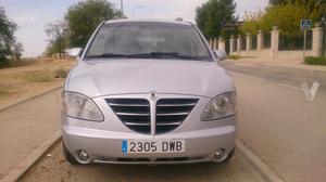 SSANGYONG Rodius 270Xdi -06