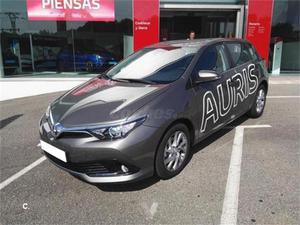 Toyota Auris t Active 5p. -17