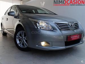 Toyota Avensis 2.0 D4d Advance 4p. -10