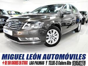 Volkswagen Passat 1.6 Tdi 105cv Advance Bluemotion Tech 4p.