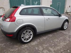 Volvo Cd Kinetic 3p. -07