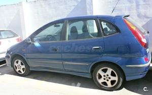 Nissan Almera Tino 1.8 Ambience 5p. -00