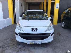 PEUGEOT 207 Confort 1.4 VTi 16v 95 5p.