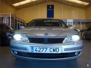 RENAULT Laguna PRIVILEGE 2.2dCi 5p.