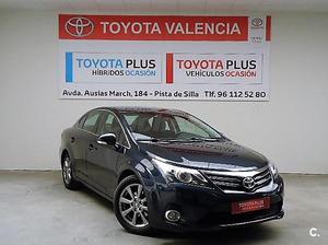 TOYOTA Avensis 120D ADVANCE 4p.