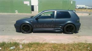 VOLKSWAGEN Golf 1.9TDI AUTO HIGHLINE 3p.