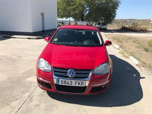 VOLKSWAGEN Jetta 1.9 TDi Trendline 4p.