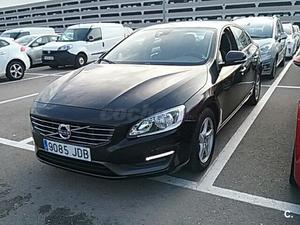 VOLVO S D3 Kinetic 4p.