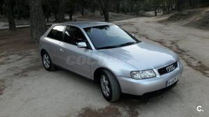 AUDI A3 1.8 AMBIENTE 3p.