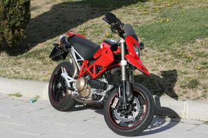 Ducati Hypermotard  S