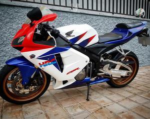 HONDA CBR 600 RR (