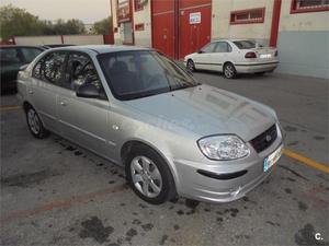 HYUNDAI Accent 1.3I GLS 12V 5p.