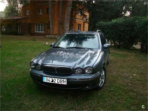 JAGUAR X-Type 2.5 V6 Executive 5p.