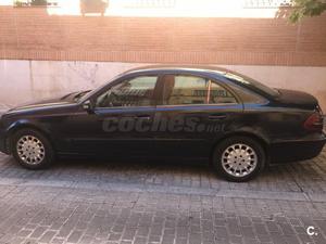 MERCEDES-BENZ Clase E E 200 CDI CLASSIC 4p.