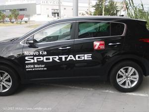 SE VENDE KIA SPORTAGE 1.7CRDI DRIVE 4X2 - ARMILLA -