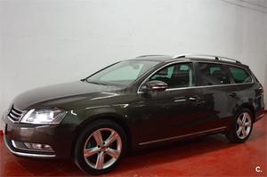 VOLKSWAGEN Passat Variant 2.0 TDI 140 DSG Highline BM Tech