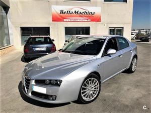 ALFA ROMEO  JTD 16v Distinctive 4p.