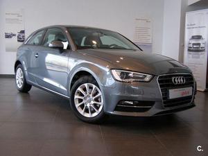 AUDI A3 1.6 TDI 110cv clean diesel Attraction 3p.