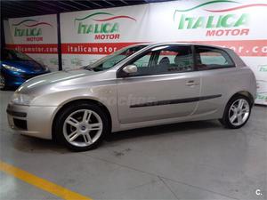 FIAT Stilo 1.6 Dynamic 3p.