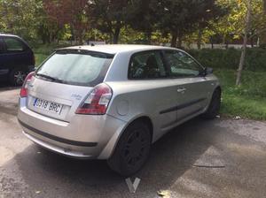 FIAT Stilo 1.6 Dynamic Multi Wagon -03