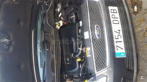 FORD Focus CMAX 1.6 TDCi Ghia 5p.