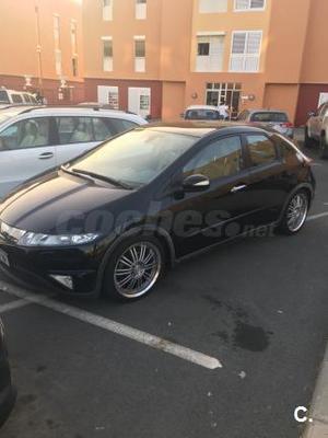 HONDA Civic 2.2 iCTDi Executive Piel 5p.