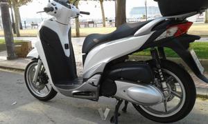 HONDA SCOOPY SH300i TopBox (modelo actual) -15