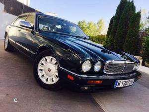 JAGUAR Serie XJ XJ6 4.0 EXECUTIVE 4p.