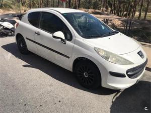 Peugeot 207 Confort 1.4 Hdi 70 3p. -08