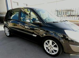 RENAULT Scénic LUXE PRIVILEGE 1.9DCI -05