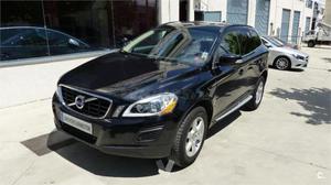 Volvo Xc D3 Momentum 5p. -13