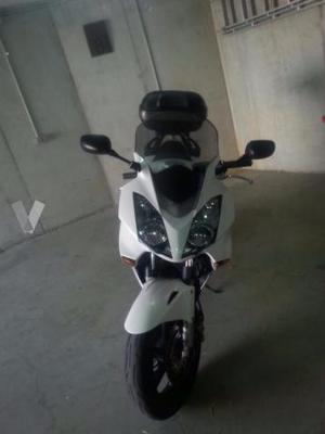 HONDA VFR 800 FI (