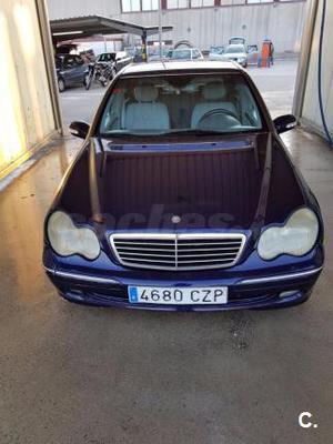 MERCEDES-BENZ Clase C C 200 CDI ELEGANCE 4p.