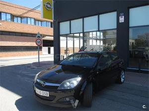 Opel Astra Gtc v Cosmo 3p. -05