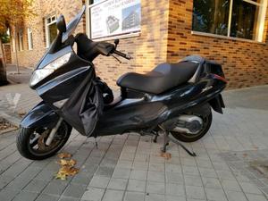 PIAGGIO X