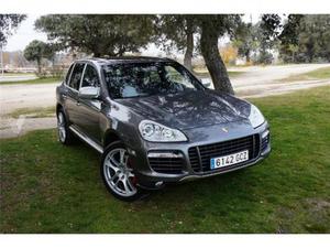 PORSCHE Cayenne Turbo S Auto -08