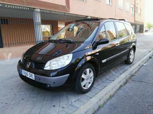 RENAULT Grand Scénic Dynamique 7 plazas 1.9dCi EU4 -06