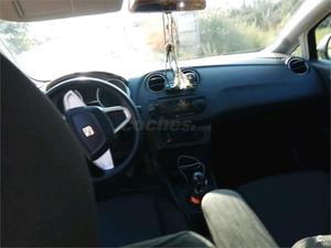 SEAT Ibiza v 105cv Sport 5p.