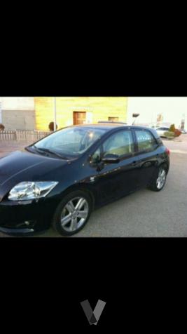 TOYOTA Auris 2.2 D4D Sport -07