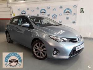 Toyota Auris Hybrid Advance 5p. -14