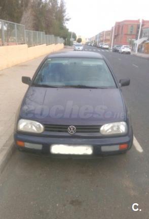 VOLKSWAGEN Golf GOLF 1.6 CL 5p.