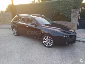 ALFA ROMEO  JTD 16v Distinctive Sportwagon 5p.