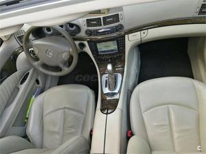 MERCEDES-BENZ Clase E E 320 CDI AVANTGARDE AUTO 5p.