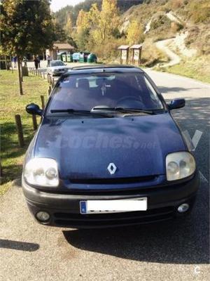 Renault Clio Expression v 3p. -01