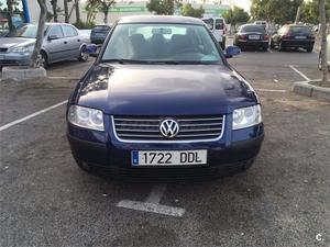 VOLKSWAGEN Passat 1.9 TDi Comfortline 100CV 4p.