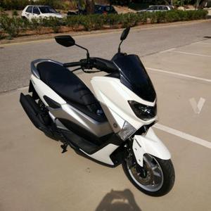 YAMAHA NMAX -16