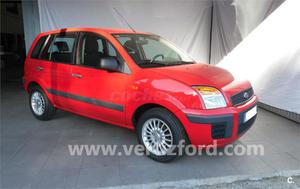 FORD Fusion v Urban 5p.